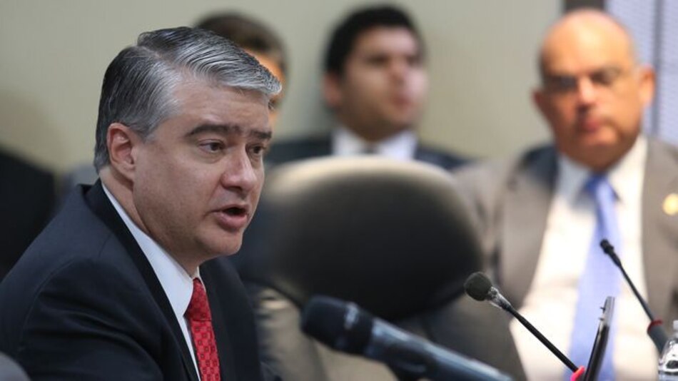 Avalúo de bienes no está en el proyecto de descentralización, dice De La Guardia