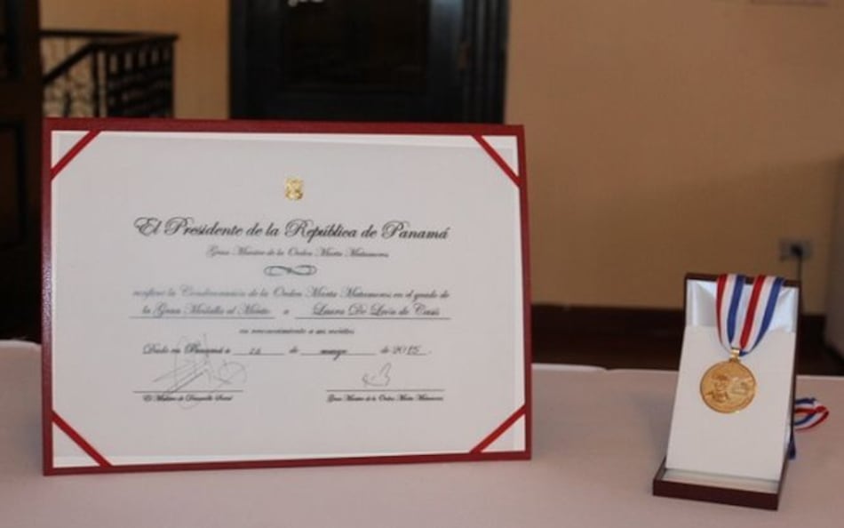 Buscan sucesora de la medalla Marta Matamoros 2016