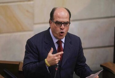 Piden enjuiciar a presidente de Parlamento venezolano tras viajes a Brasil y Colombia