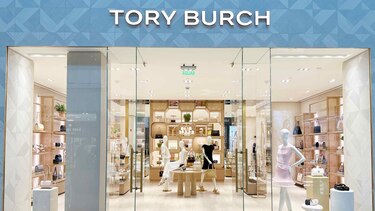 Tory Burch regresa renovada a Multiplaza
