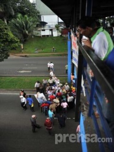 Vía Transístmica, cerrada por protesta de jubilados
