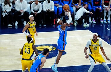 Shai-Gilgeous Alexander resucita a Oklahoma y empata 2-2 las Finales de la NBA