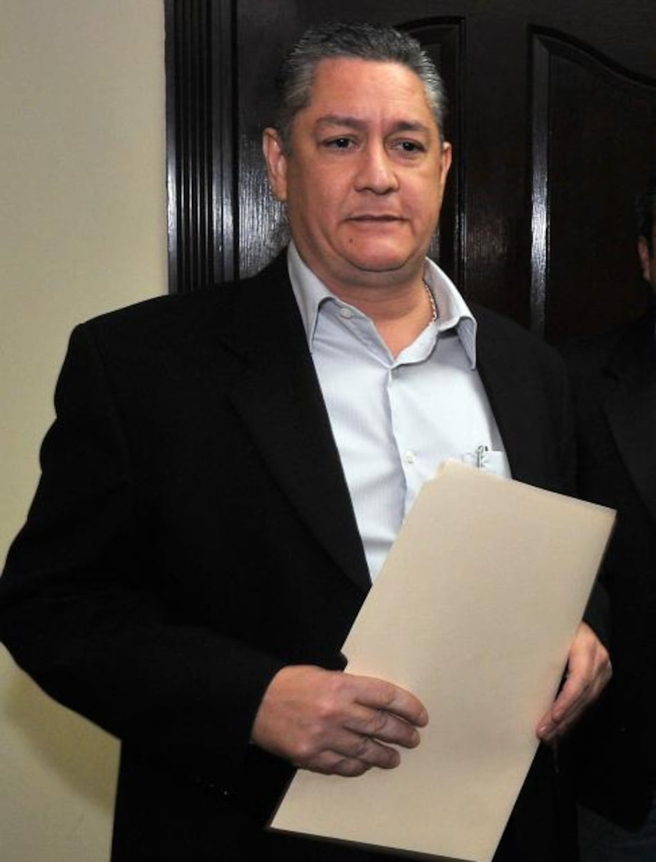 'No es lo mismo una campaña sucia que una negativa', dice diputado Quirós