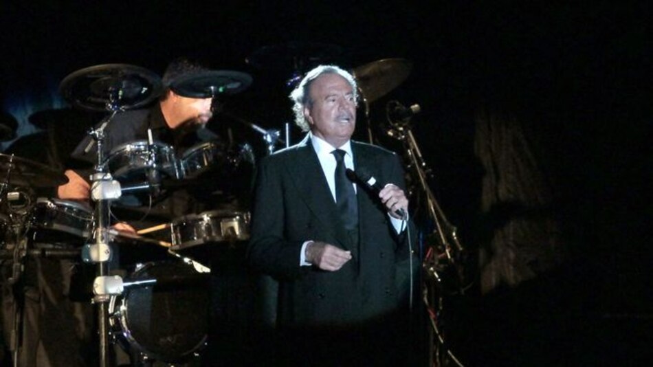 Julio Iglesias estrena 'Fallaste corazón', sencillo de su nuevo disco