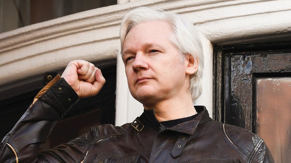 Julian Assange, ¿paladín de la transparencia o narcisista irresponsable?