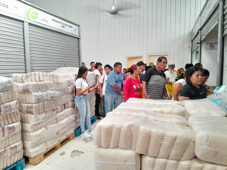 Arroz a $5.00 en San Miguelito: por qué cientos hacen fila desde la madrugada