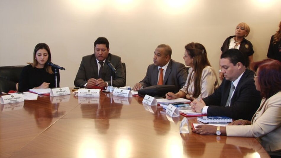 Comisión aprueba metodología para evaluación de magistrados designados