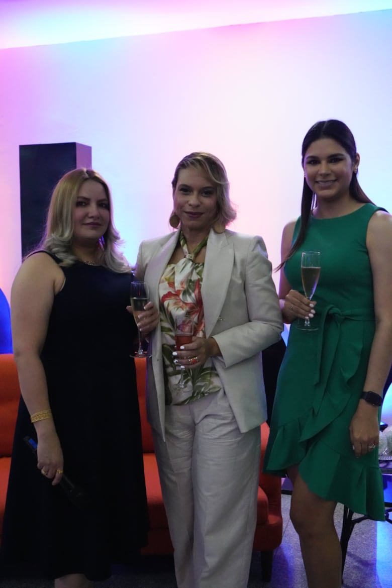 Mejorando Vidas con Alorica