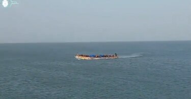 Marruecos intercepta una embarcación con 200 migrantes que intentaban llegar a Canarias