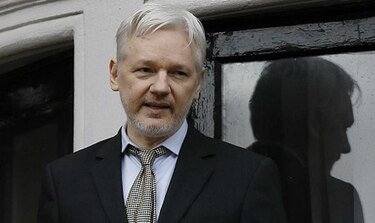 Suecia mantiene la orden de detención europea contra Julian Assange
