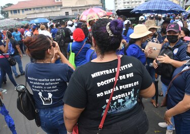 Estudiantes piden recapacitar frente a la crisis educativa