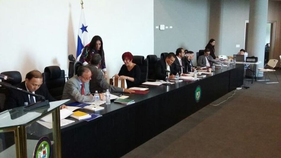 Diputados incluyen a última hora un aumento al tope de financiamiento en reforma electoral