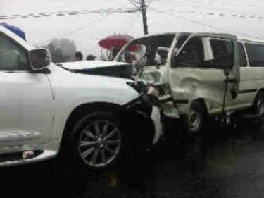 Miembros de banda independiente, heridos tras colisión en Chiriquí