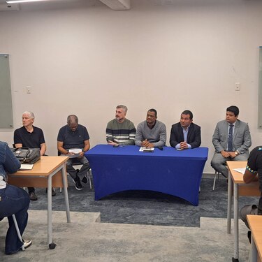 Gremios magisteriales y autoridades del Meduca se reunieron para revisar acuerdos