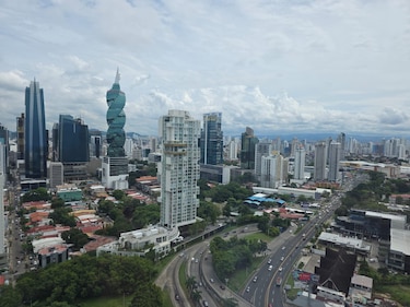 Lo bueno, lo malo y lo feo del presupuesto de Panamá para 2026, según Barclays