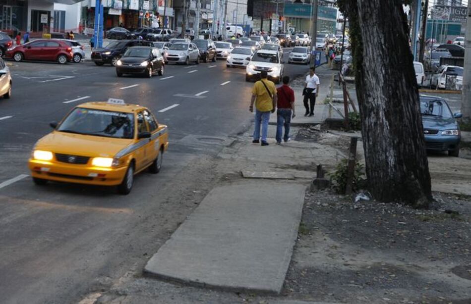 SPIA pide dividir licitaciones públicas