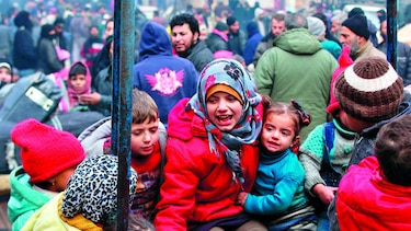 Miles esperan la evacuación de Alepo
