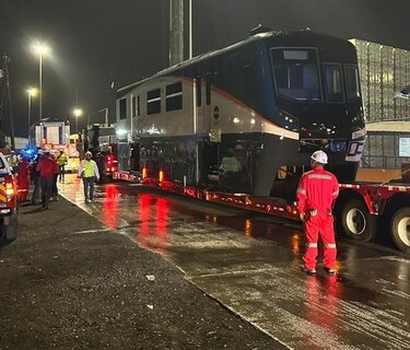 Dos vagones del primer tren de la línea 3 ya fueron trasladados a Ciudad del Futuro, en Arraiján