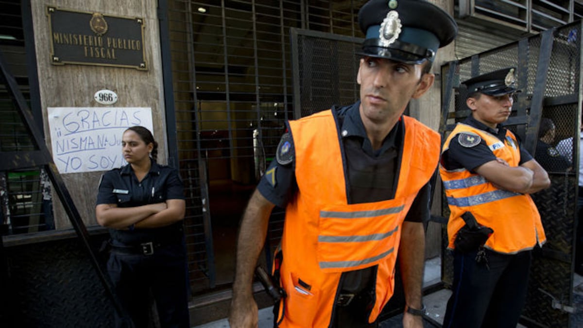 Siguen los análisis para aclarar la muerte del fiscal Alberto Nisman