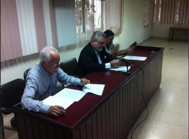 Candidatos presidenciales firman otro pacto