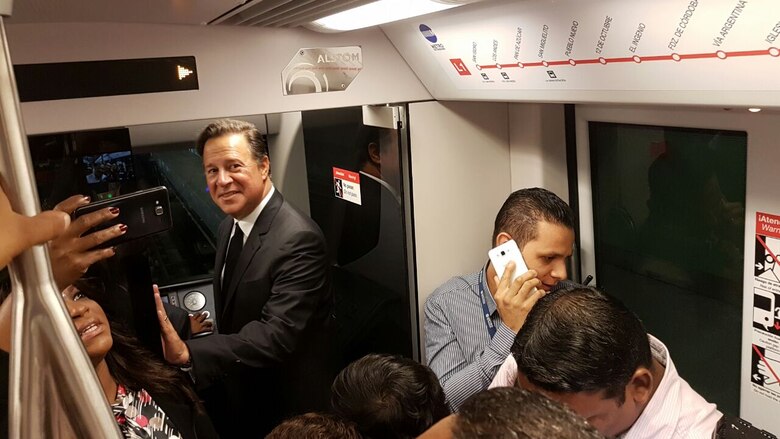 Metro de Panamá pone en marcha primer tren con cinco vagones