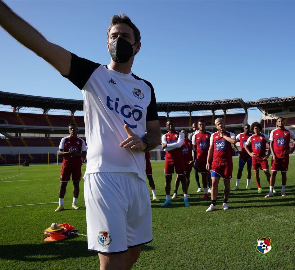 La selección de Panamá se instala en Costa Rica para un crucial partido de las eliminatorias