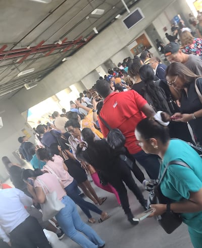 Metro de Panamá reanuda operaciones en las líneas 1 y 2 tras sismo de magnitud 7.4