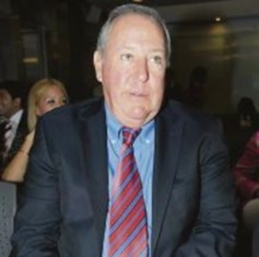 Alberto Vallarino demanda a Demetrio Papadimitriu