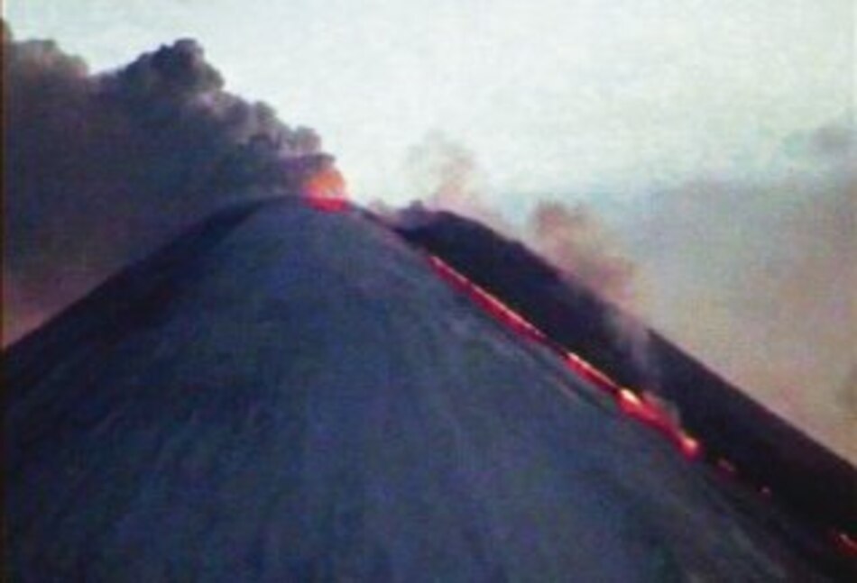 Volcanes de Rusia hacen erupción al mismo tiempo