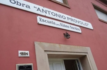 Argentina: allanan colegio católico por supuestos abusos sexuales