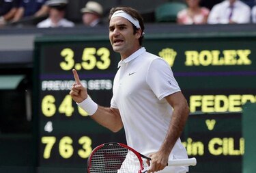 Roger Federer remonta dos sets y avanza a semifinales en Wimbledon