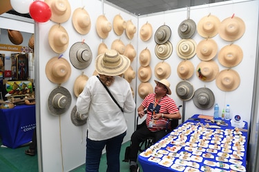 Tres artesanos panameños que transforman la discapacidad en arte y resiliencia