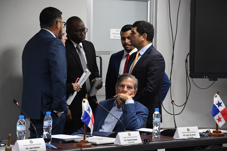 Canciller deberá responder a la Asamblea sobre controversia con Trump y críticas a embajadores