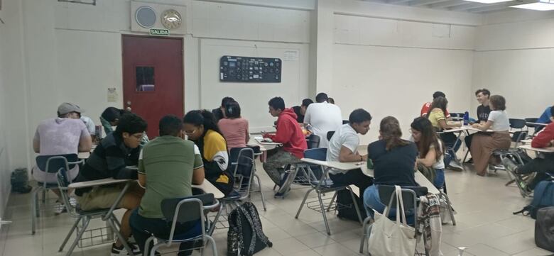 Aumenta la demanda laboral para la industria aérea en Panamá