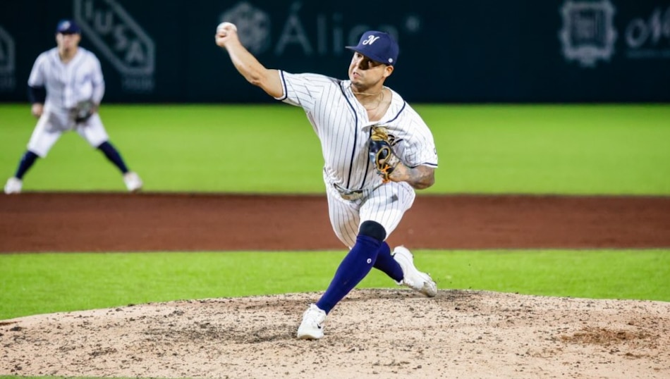 Sadrac Franco suma su quinto salvamento con los Jaguares de Nayarit