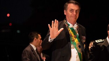 Bolsonaro pretende eximir de visas a los turistas chinos