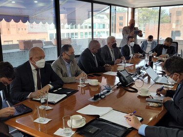 Diputados, de gira en Colombia para revisar el régimen de extinción de dominio