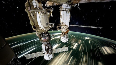 La Estación Espacial Internacional cumple 25 años en órbita: la historia en números del objeto más caro jamás construido