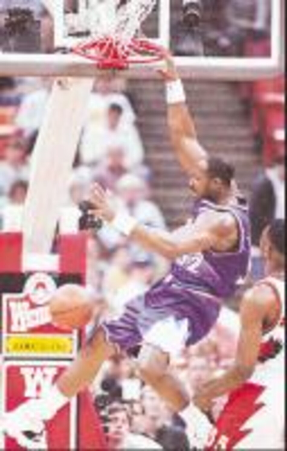 Karl Malone podría jugar para los Lakers