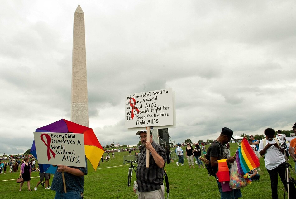 Cuarenta años después, en Estados Unidos el sida golpea a los afroestadounidenses