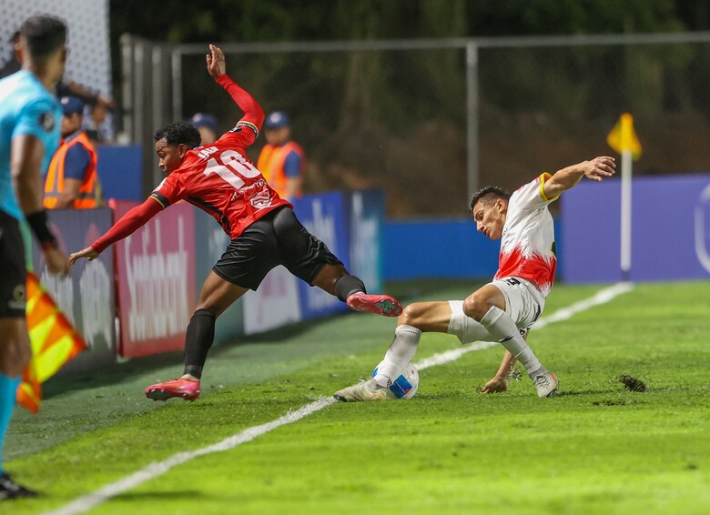 Panamá 3 - Costa Rica 0; dominio de clubes panameños en la Copa Centroamericana