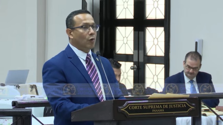 ‘Martinelli contactó a empresarios y captó a contratistas del Estado panameño’ para comprar las acciones de Epasa, sostiene el fiscal