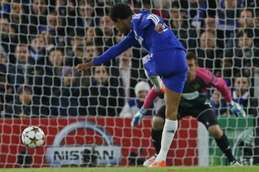 Chelsea supera 6-0 al Maribor y refuerza su liderato
