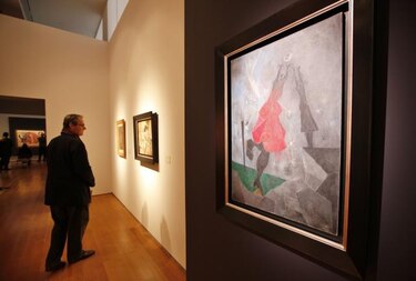 Obras de Botero y Tamayo, favoritas en subasta de arte latinoamericano