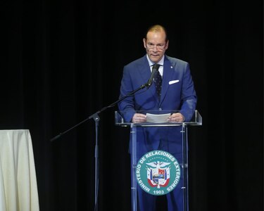 ‘El señor Maduro es un candidato derrotado’: Javier Martínez Acha