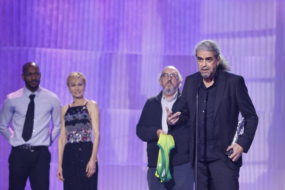 Sátira del sueco Östlund y del español Aranoa triunfan gala del cine europeo