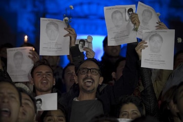 México: Confirman arresto de exjefe de policía vinculado con desapariciones