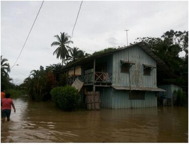 Desbordamiento del río Colorado deja 44 casas afectadas en Chiriquí