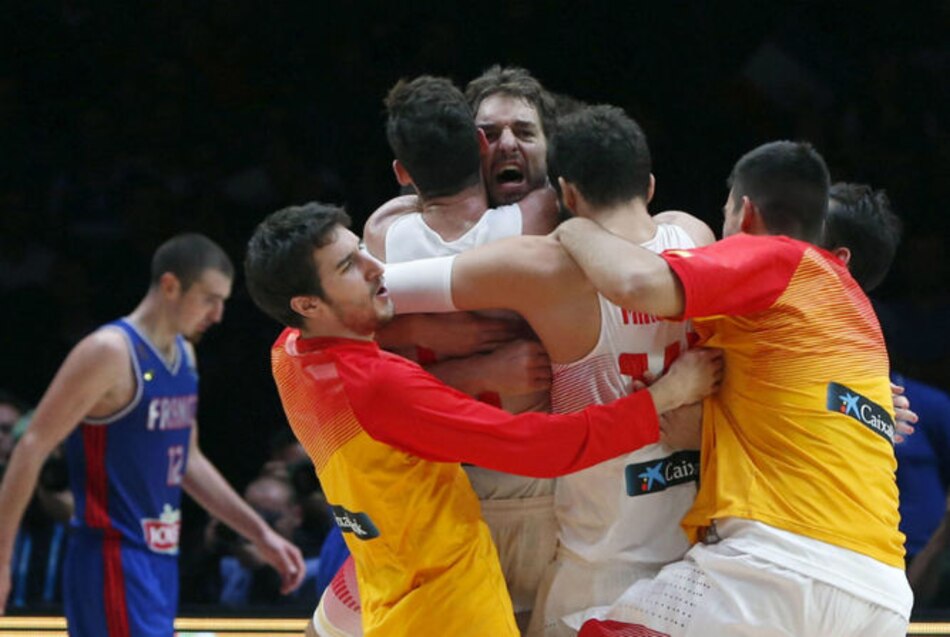 Pau Gasol hace magia y España jugará la final del Eurobasket