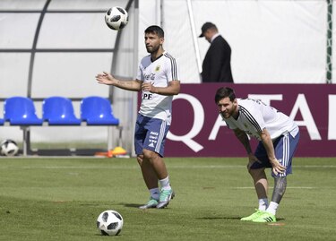 Nigeria intenta retirar a Lionel Messi